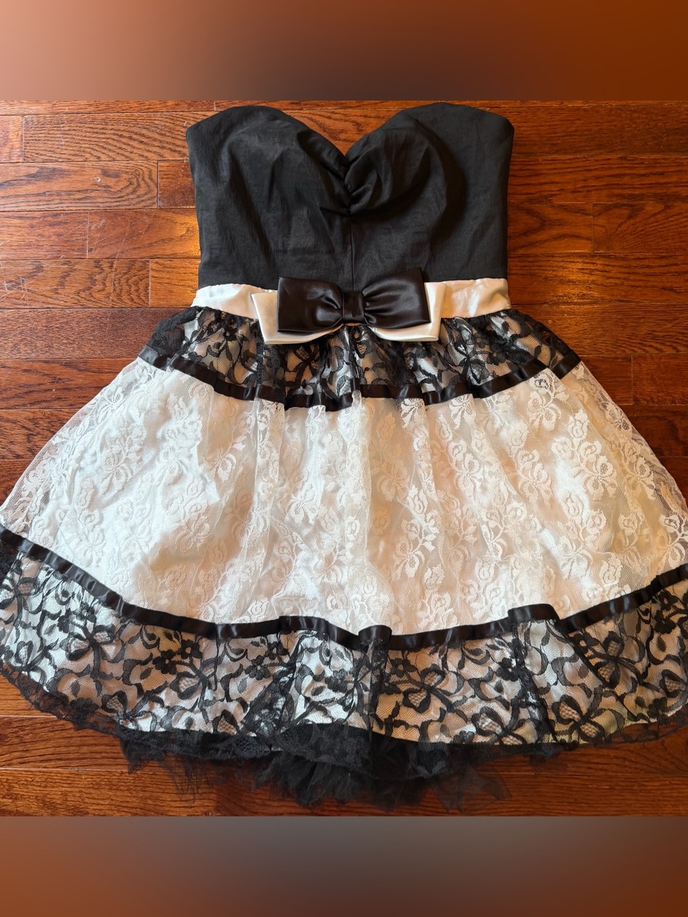VTG Y2K Black White Jessica McClintock Gunne Sax Mini Dress Strapless Lace Goth